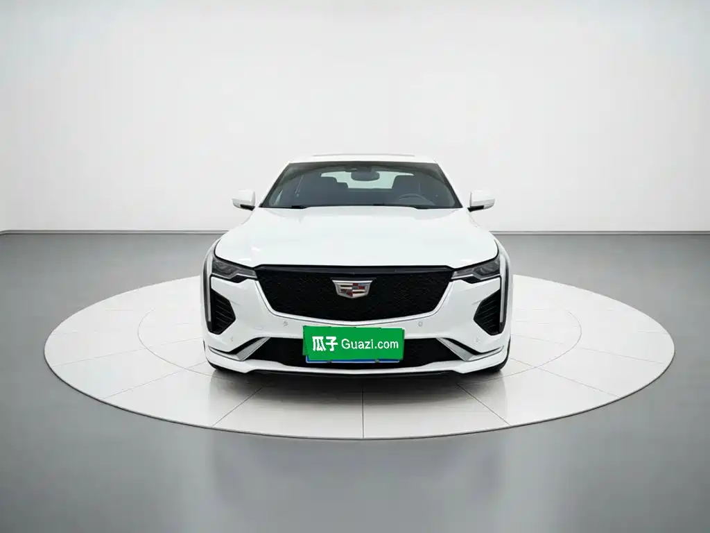 Cadillac CT4 2024 2023 25T Luxury Model