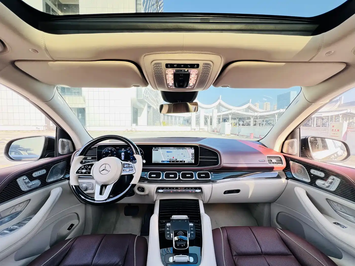 Mercedes-Benz GLS 2023 GLS 450 4MATIC Luxury Edition фото 8