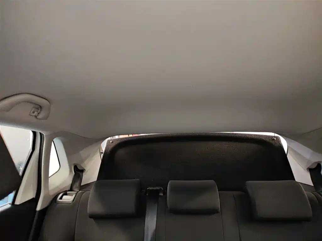 Volkswagen Polo 2016 1.4L Manual Trend фото 18
