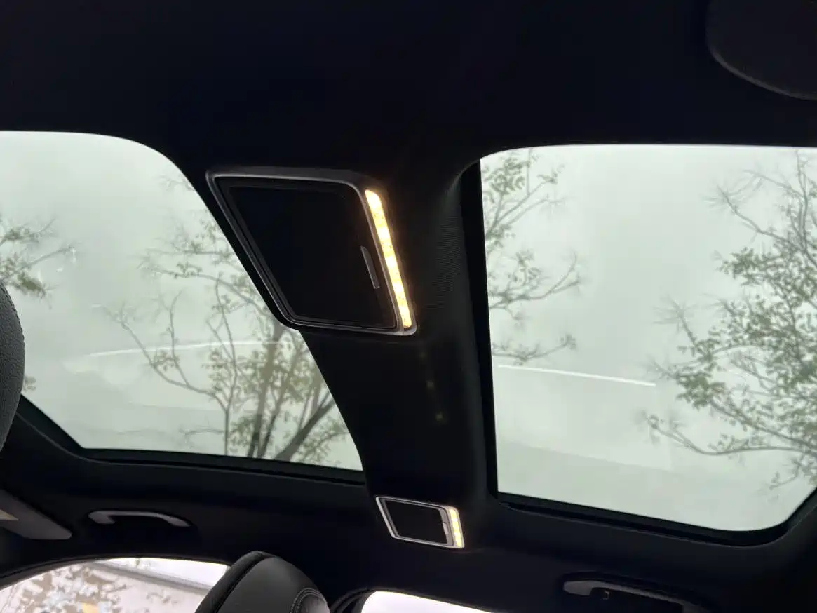 Mercedes-Benz GLC 2019 GLC 260 4MATIC Dynamic фото 12
