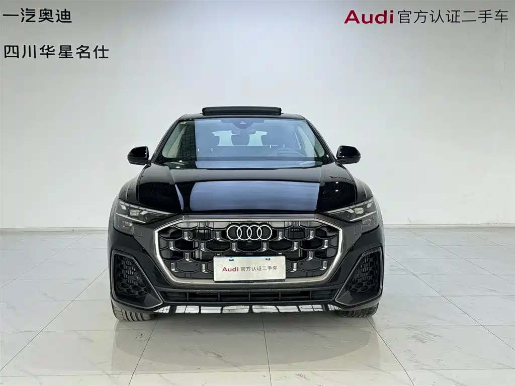 Audi Q8 2024 55 TFSI Luxury Sport фото 2