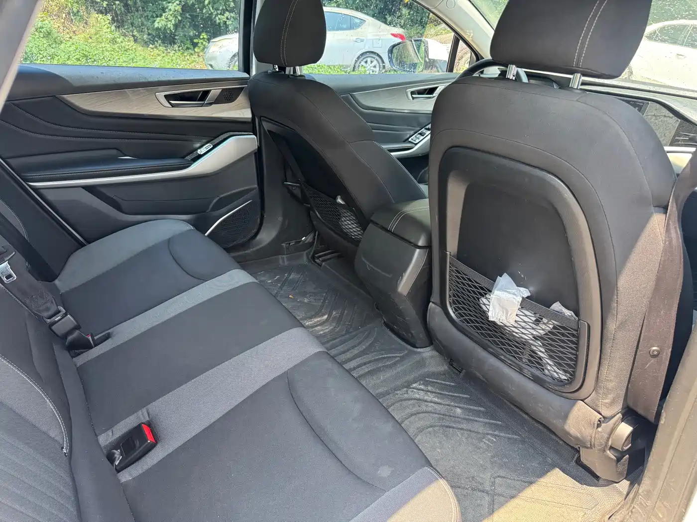 JMCG New Energy Yi 2024 2023 Long Range Industry Edition