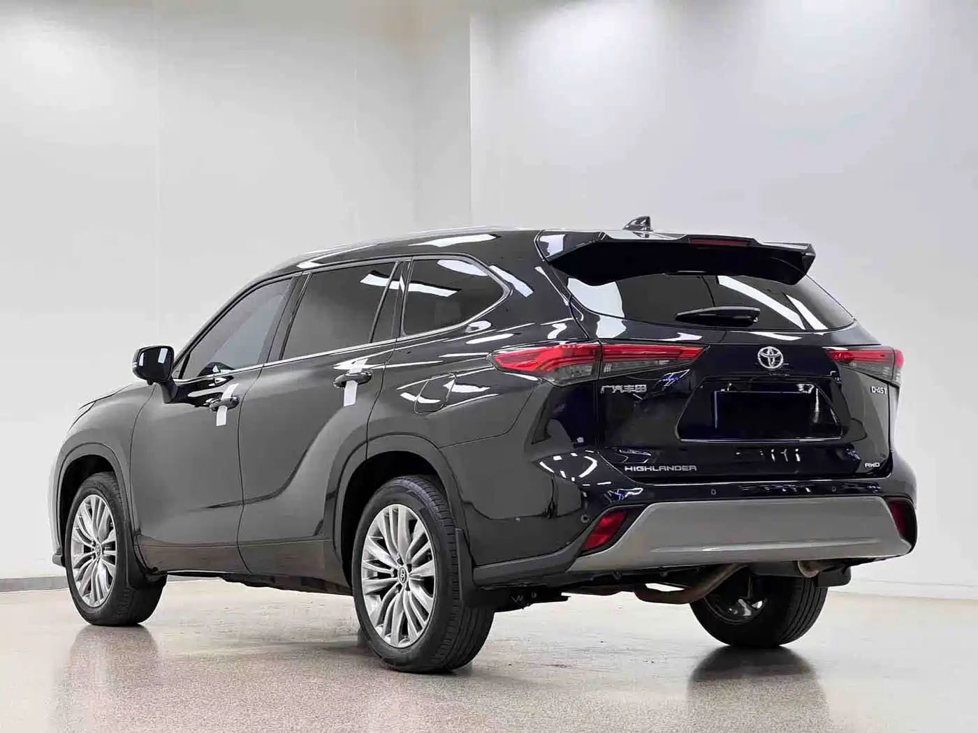 Toyota Highlander 2024 380T AWD Premium 7-Seater фото 27