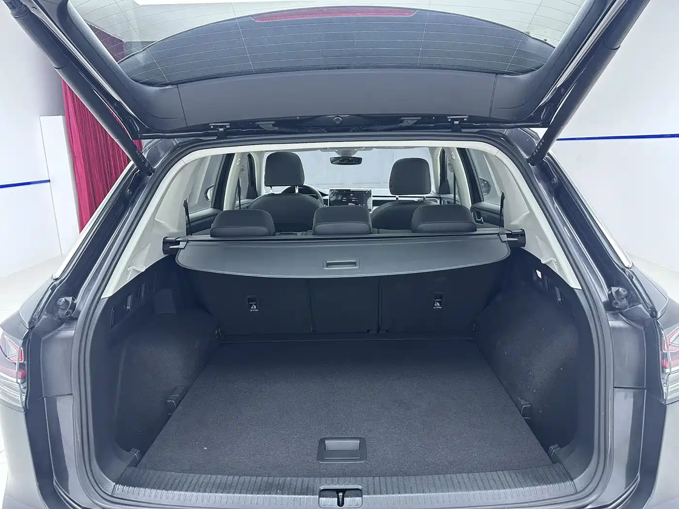 Volkswagen Tayron 2023 280TSI 2WD Luxury Plus Advanced Edition фото 23