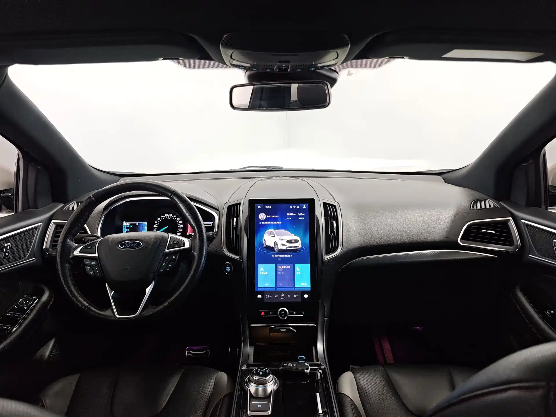 Фото 8 - Ford Edge