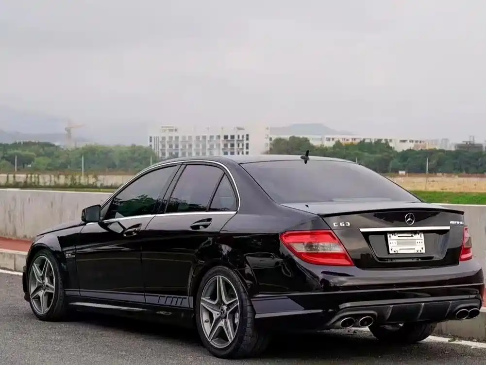 Mercedes-Benz C-Class AMG 2010 AMG C 63 Sport Enhanced Edition фото 43