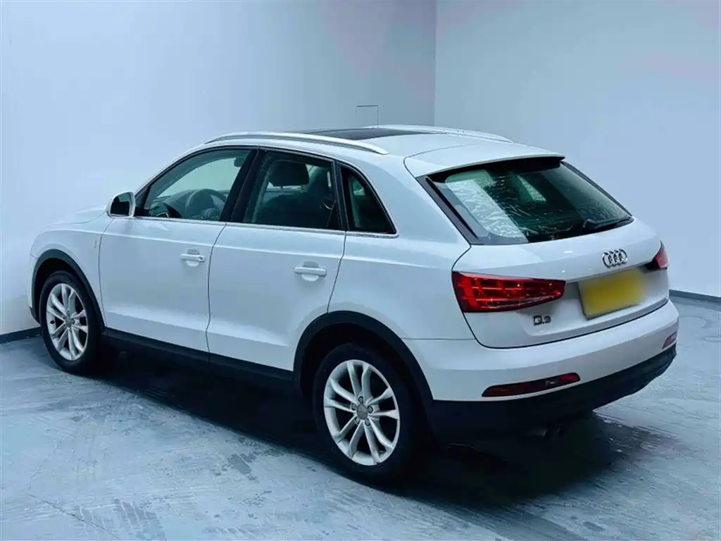 Audi Q3 2015 30 TFSI Progressive фото 9