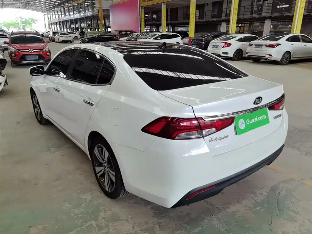 Kia Kaishen 2017 1.8L Automatic DLX фото 5
