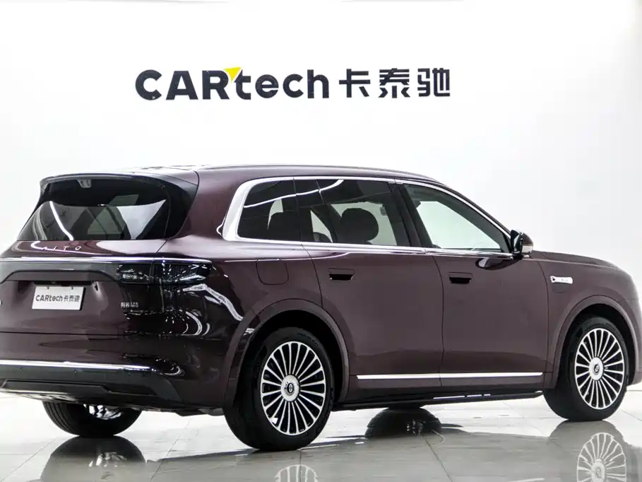 Aito AITO M8 2025 2025 Model Extended Range Ultra Edition 53.4kWh 5-Seater