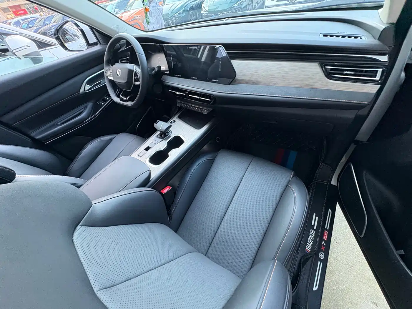 Changan X7 PLUS 2024 2024 1.5T Automatic Premium 7-Seater