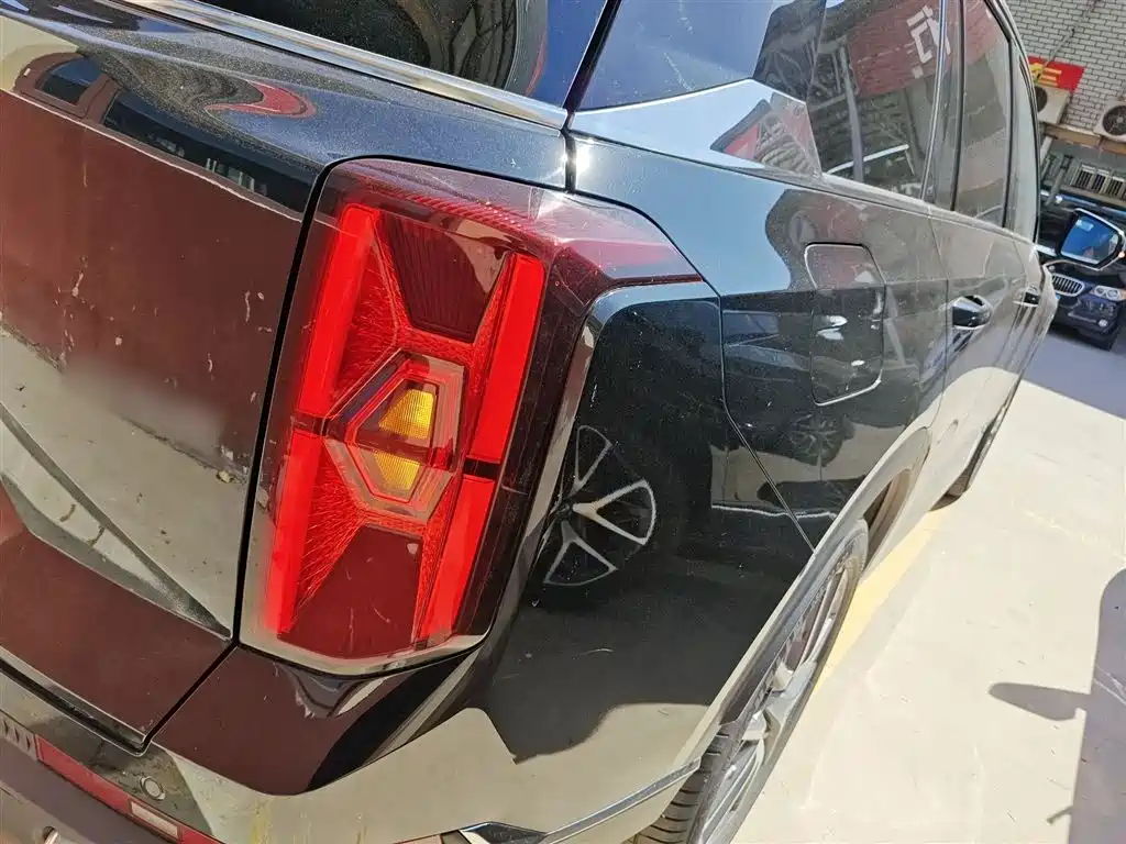 GAC Trumpchi Trumpchi GS8 2022 Pilot Series 2.0TGDI 2WD Luxury Smart Connect Edition (7-Seater) фото 8
