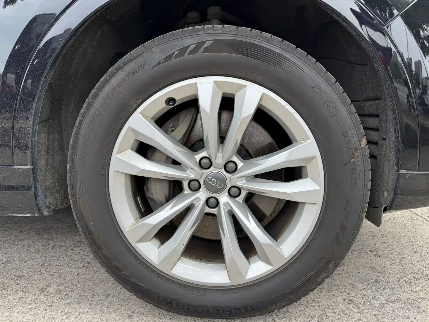 Фото 14 - Audi Q7