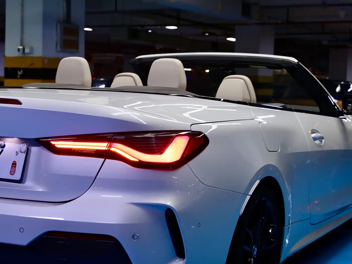 BMW 4 Series 2021 425i Convertible M Sport Shadow Edition фото 5