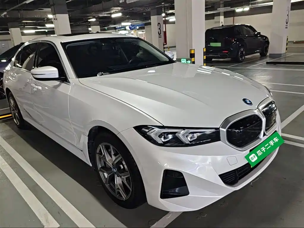 BMW i3 2022 eDrive 35 L фото 4