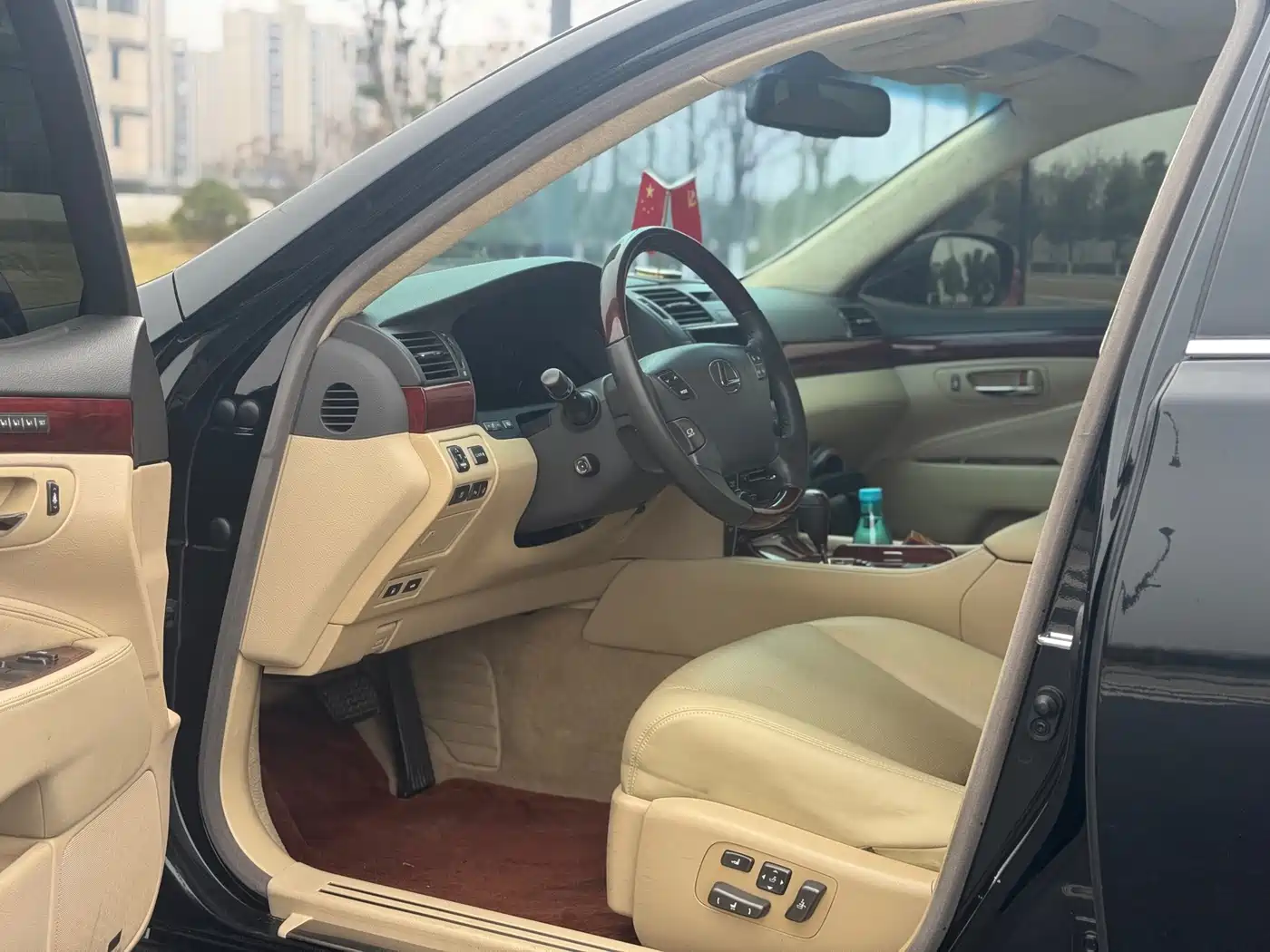 Lexus LS 2006 460L фото 7