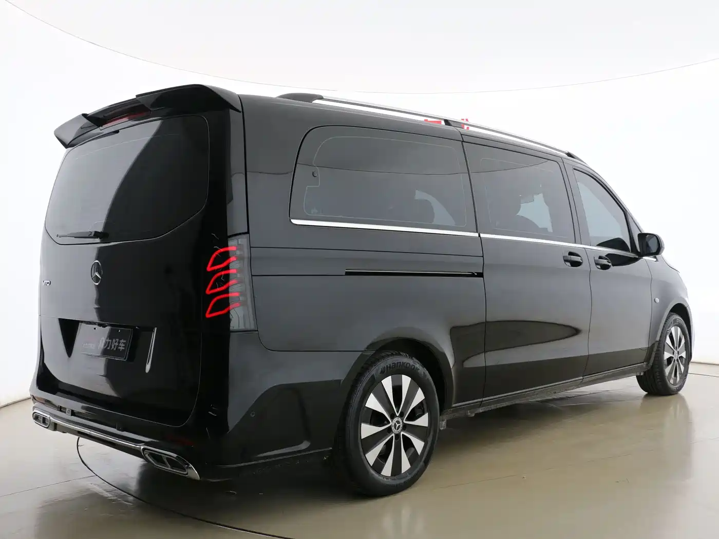 Mercedes-Benz Vito 2023 2.0T Business 7-Seater фото 7