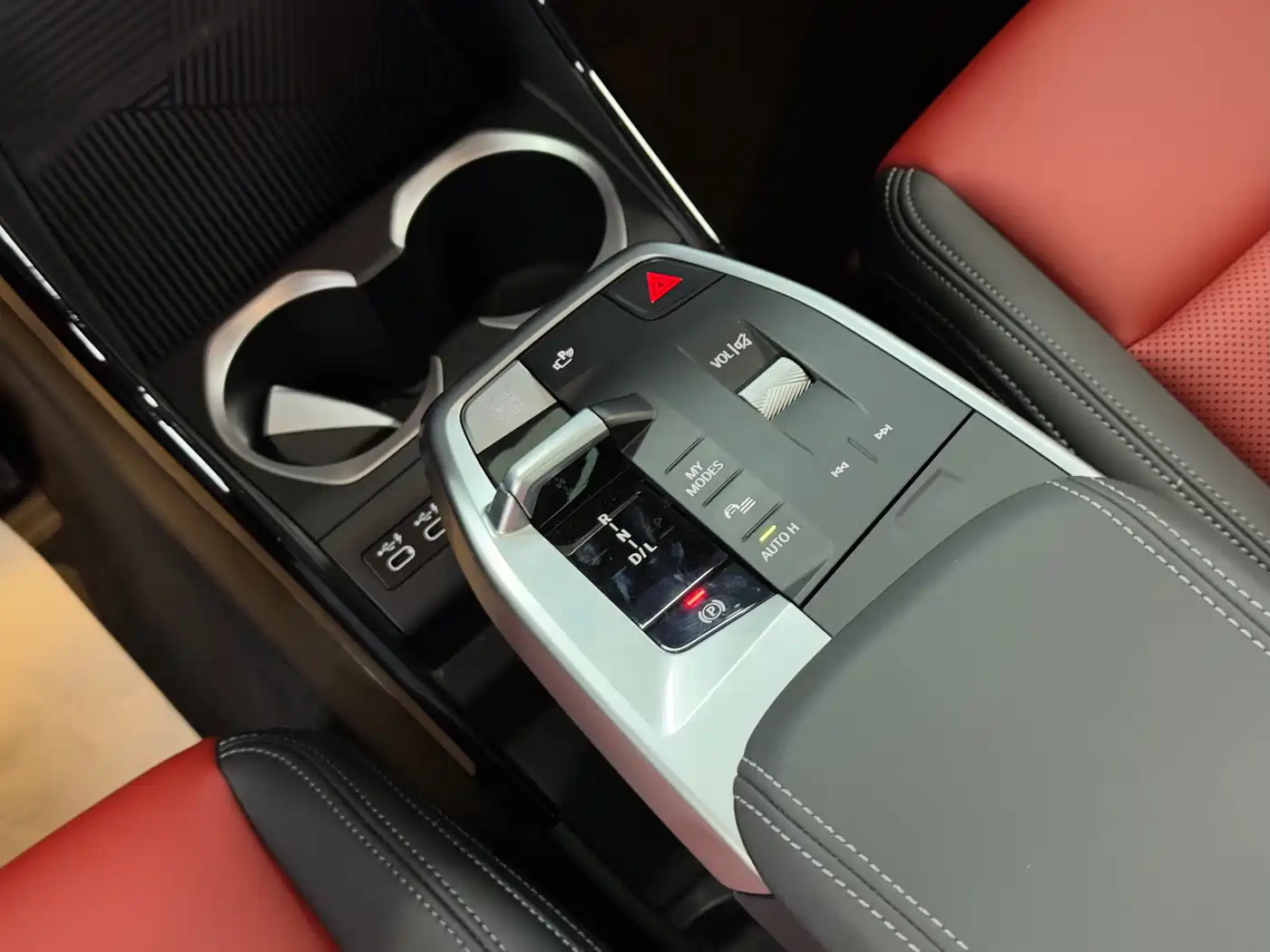 BMW X1 2023 sDrive20Li X Design Package фото 17