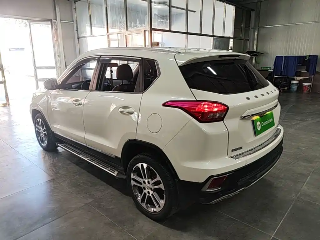 BAIC Senova X35 2016 2016 1.5L Manual Luxury Edition