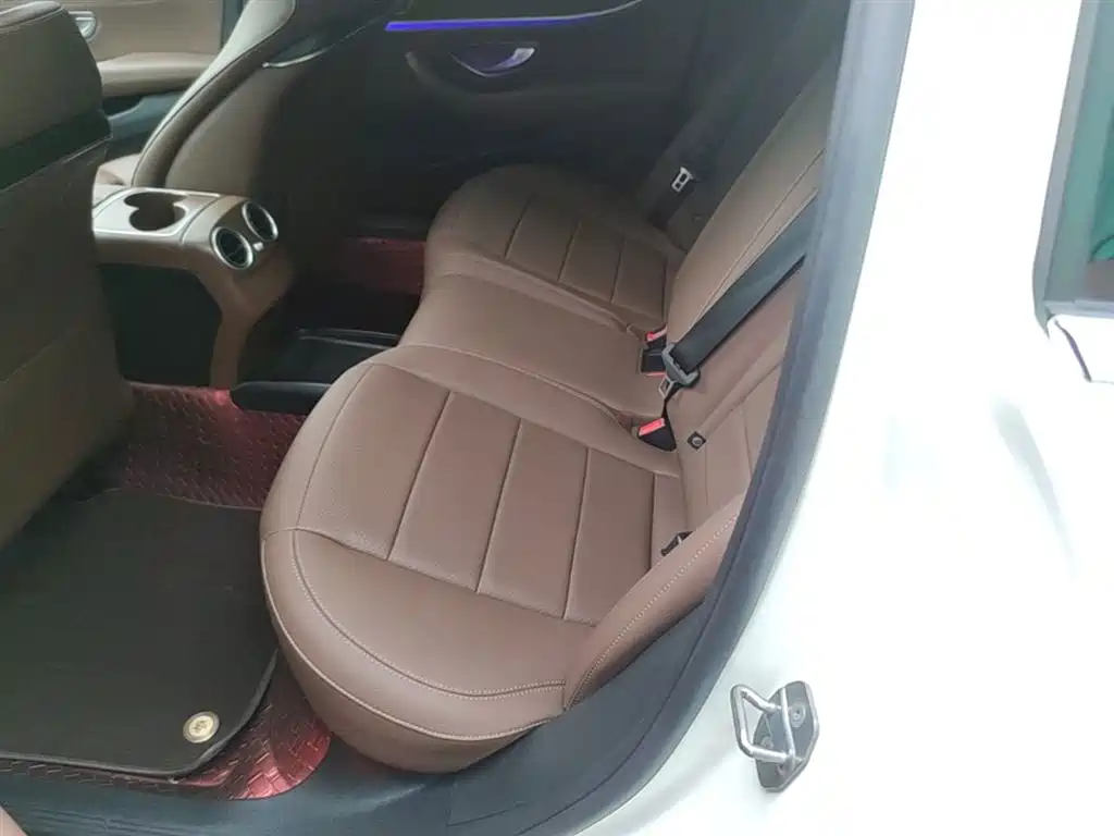 Mercedes-Benz E-Class 2019 E 260 L Sport фото 17