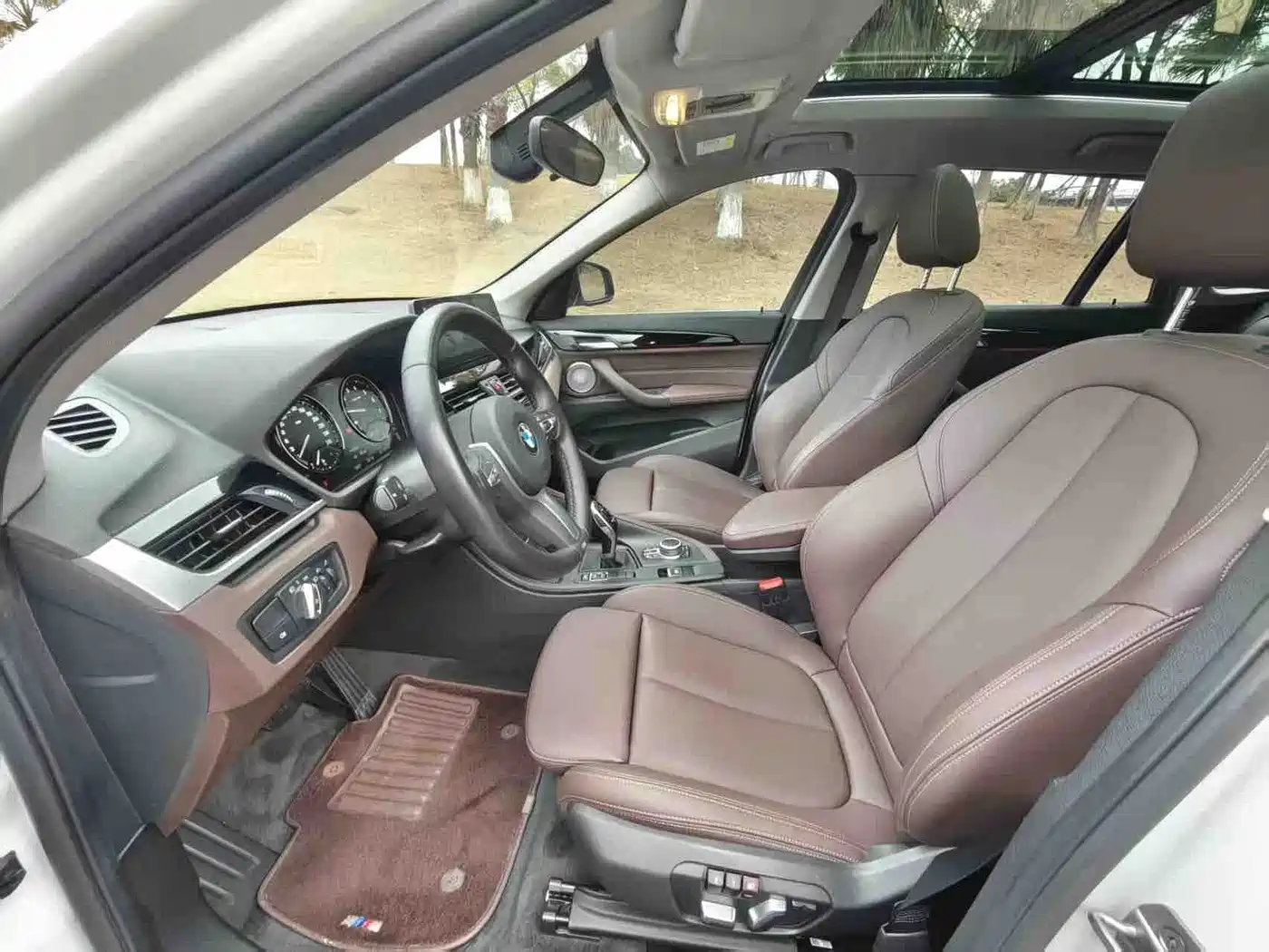 BMW X1 2020 sDrive25Li Leading Model фото 11