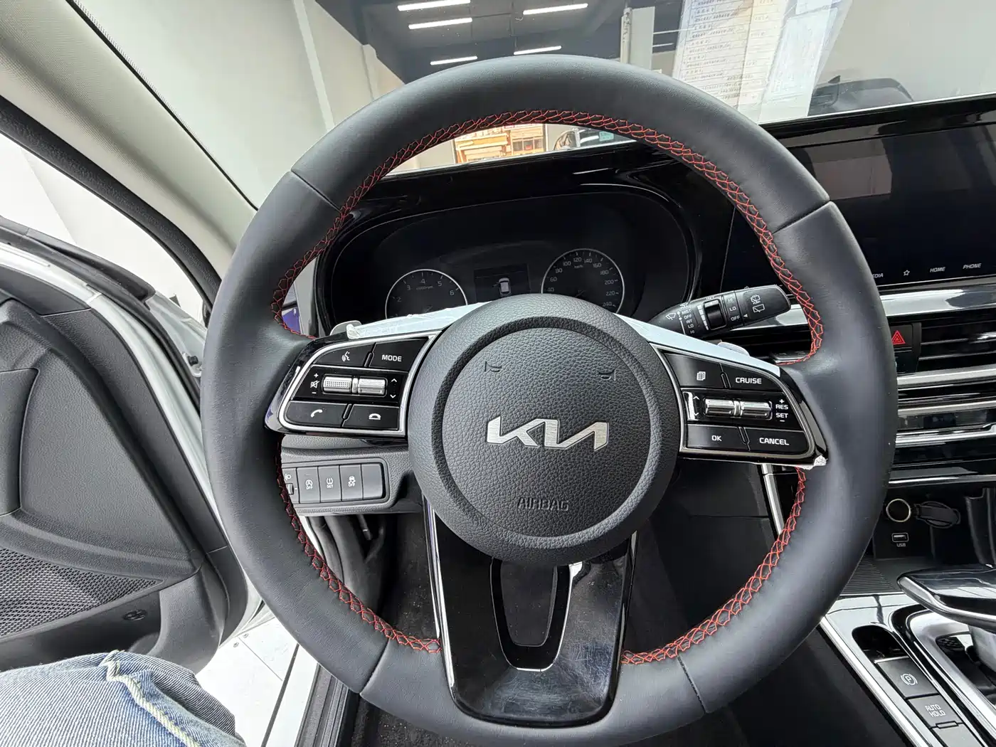 Kia KX3 Smart Run 2021 1.5L CVT Fashion Edition фото 9