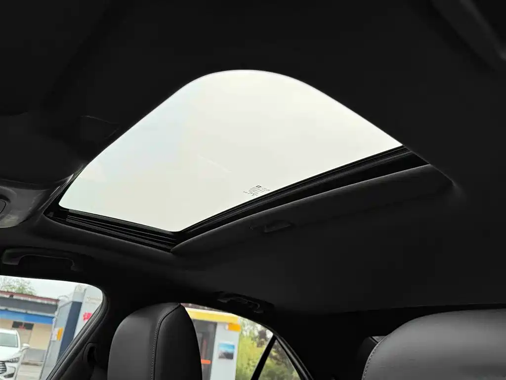 CADILLAC CT4