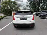 Photo 12 - Cadillac XT5