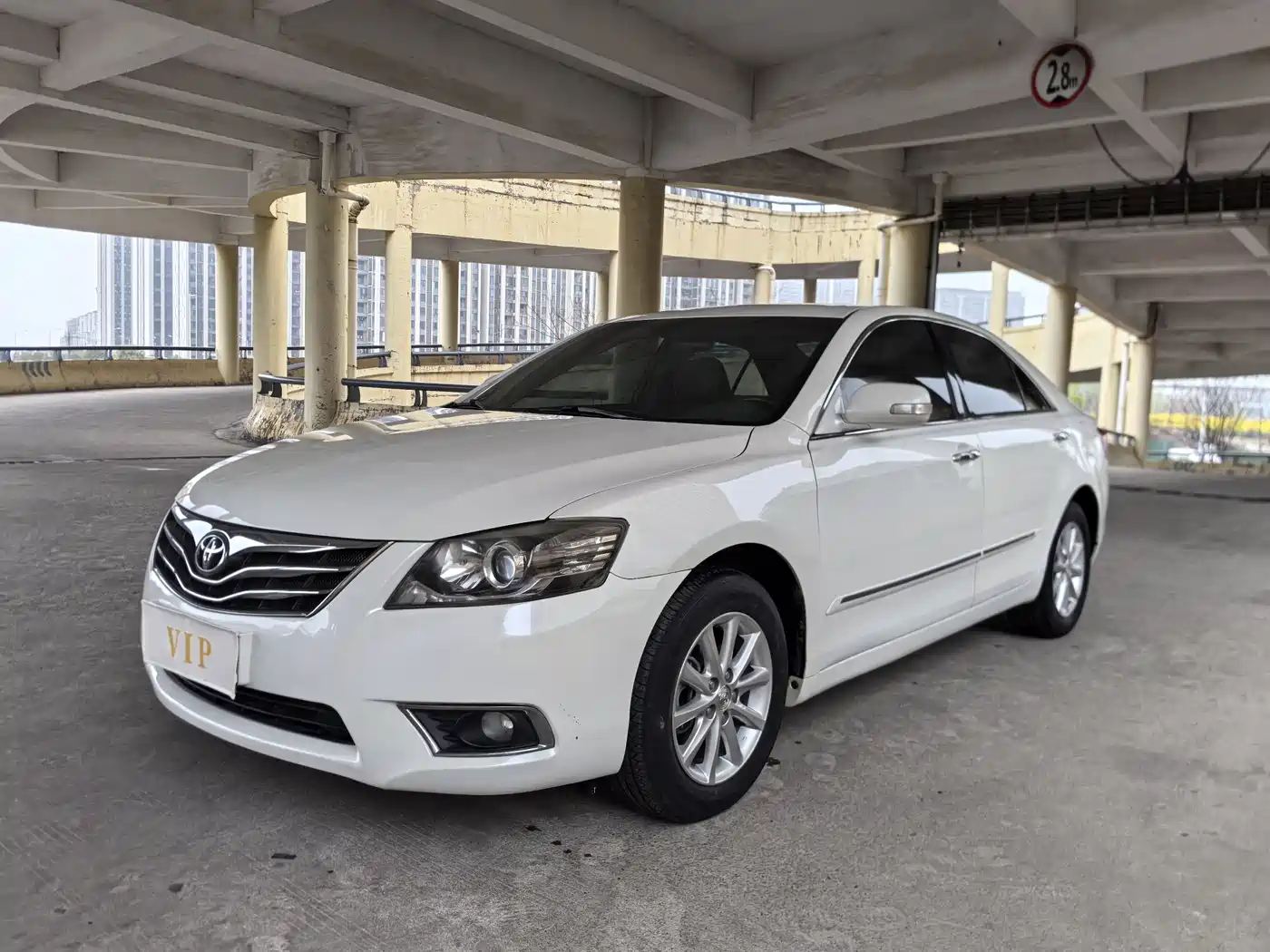 Toyota Camry 2013 200G Classic Luxury Edition фото 35