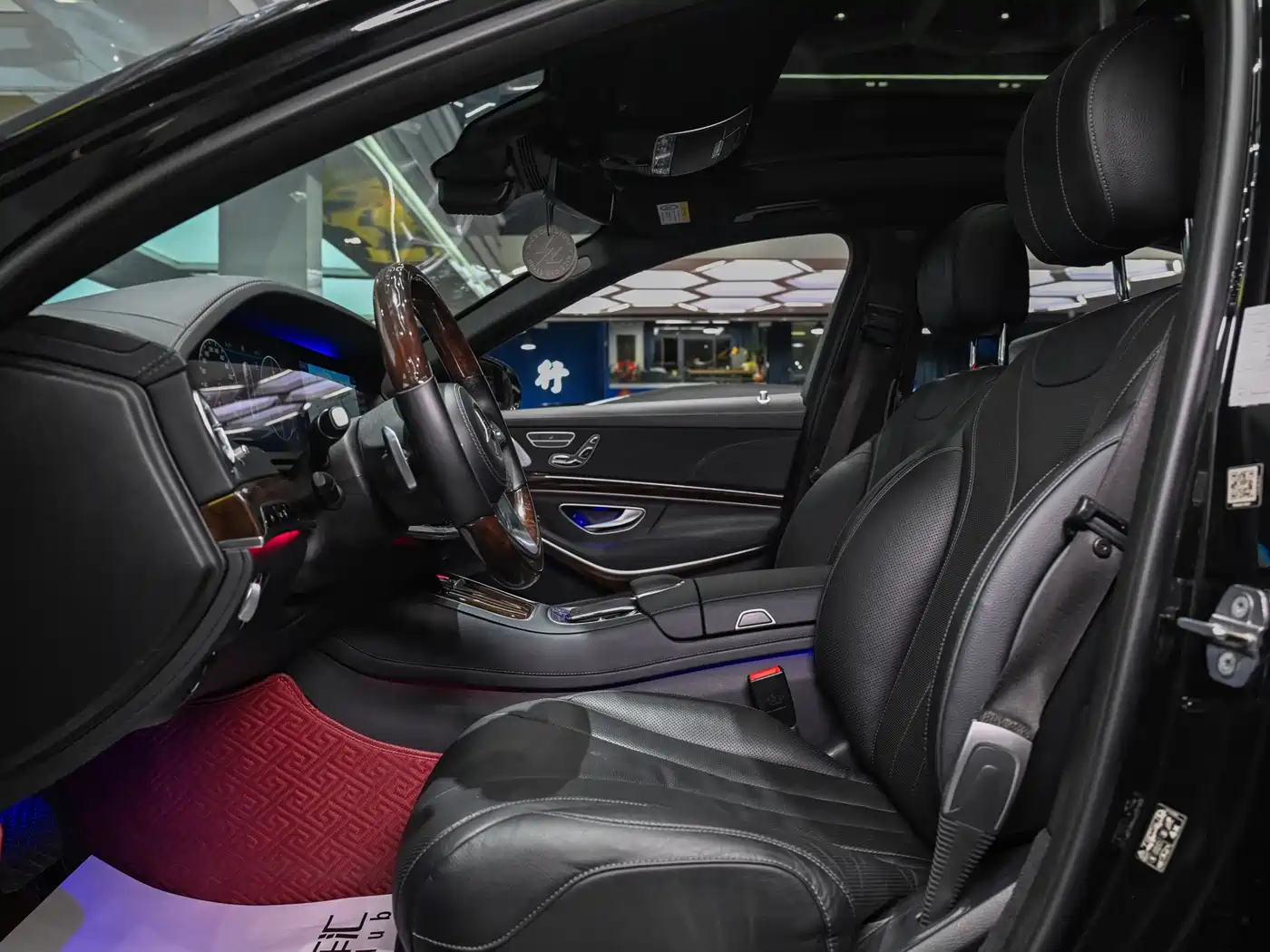 Mercedes-Benz S-Class 2019 S 350 L Luxury фото 14