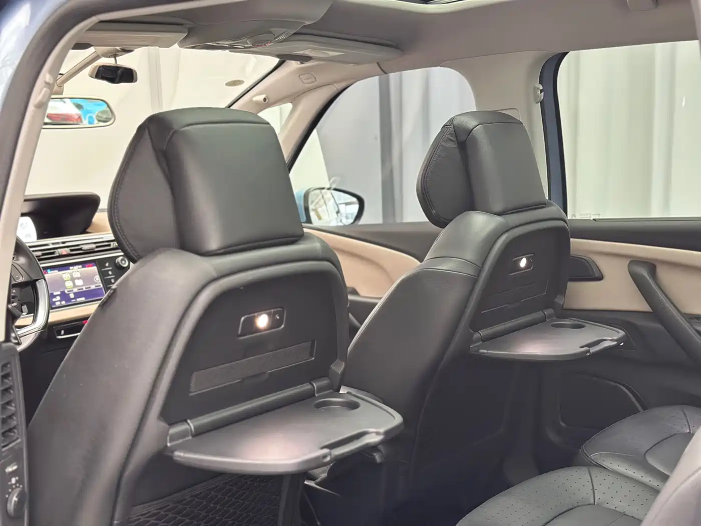 Citroën C4 Picasso 2015 Grand 1.6T Luxury 7-seater фото 32