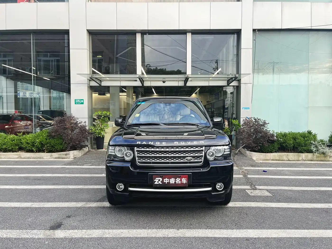 Land Rover Range Rover 2012 5.0 SC V8 фото 2