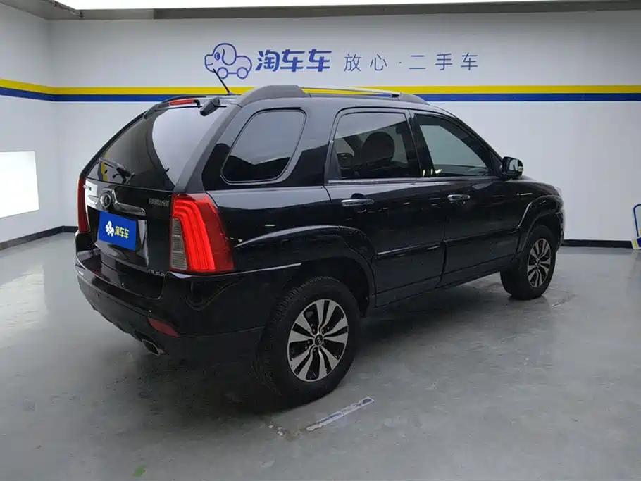 Kia Sportage 2013 2.0L Manual 2WD GLS фото 3