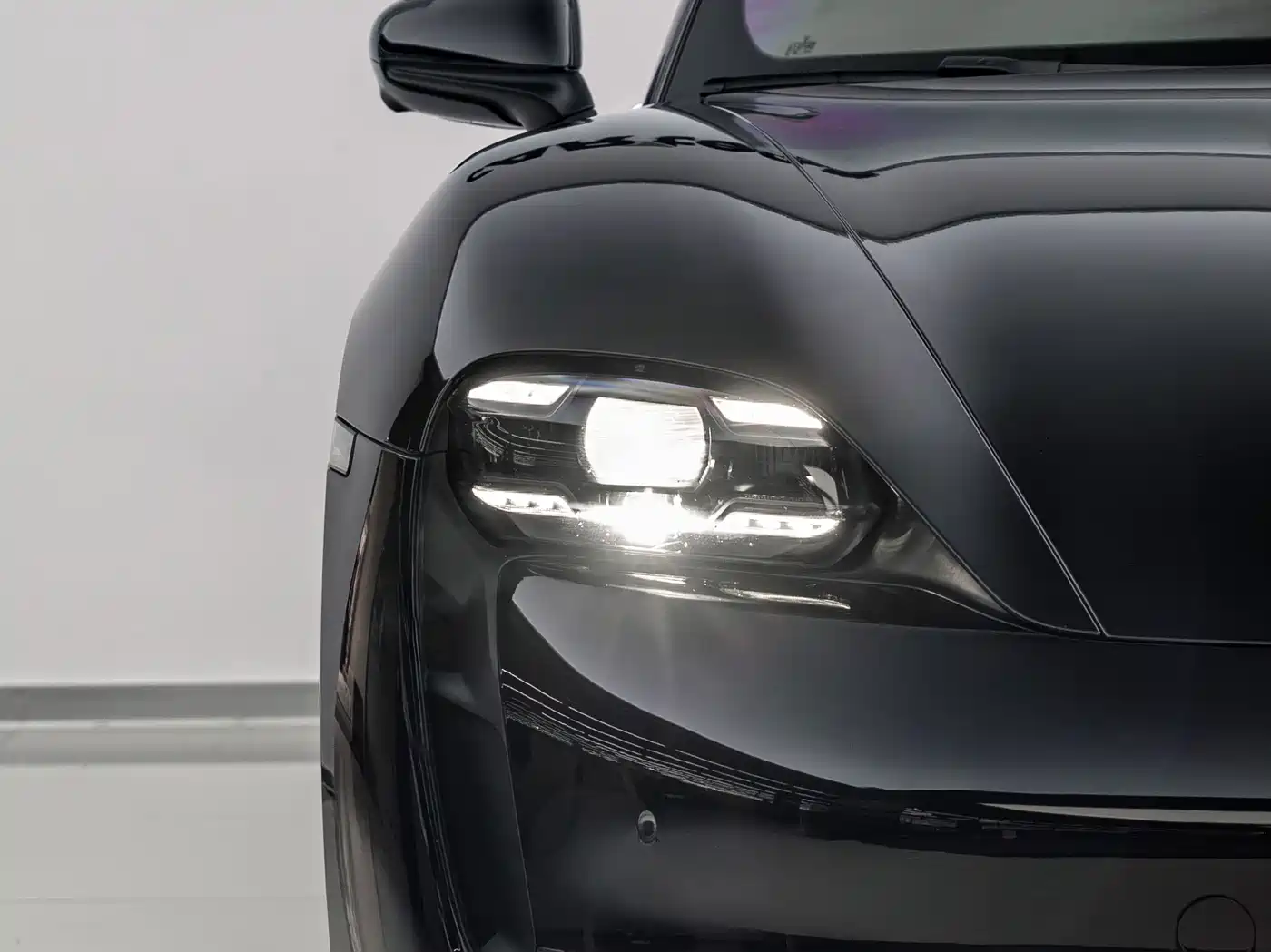 Porsche Taycan 2020 2019 Taycan Turbo