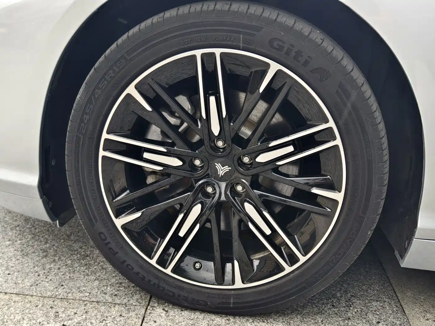 Nezha Auto Nezha S 2024 2024 Extended Range 1160 Edition