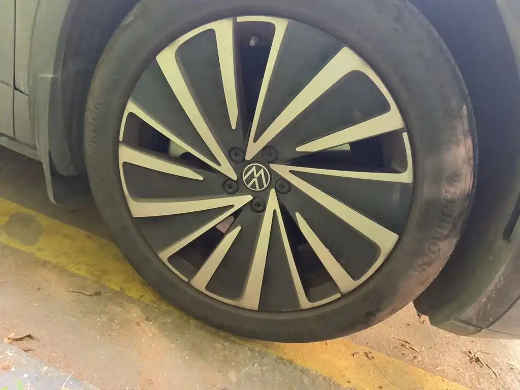 Volkswagen ID.4 X 2025 2025 Smart Ultimate Long Range Edition