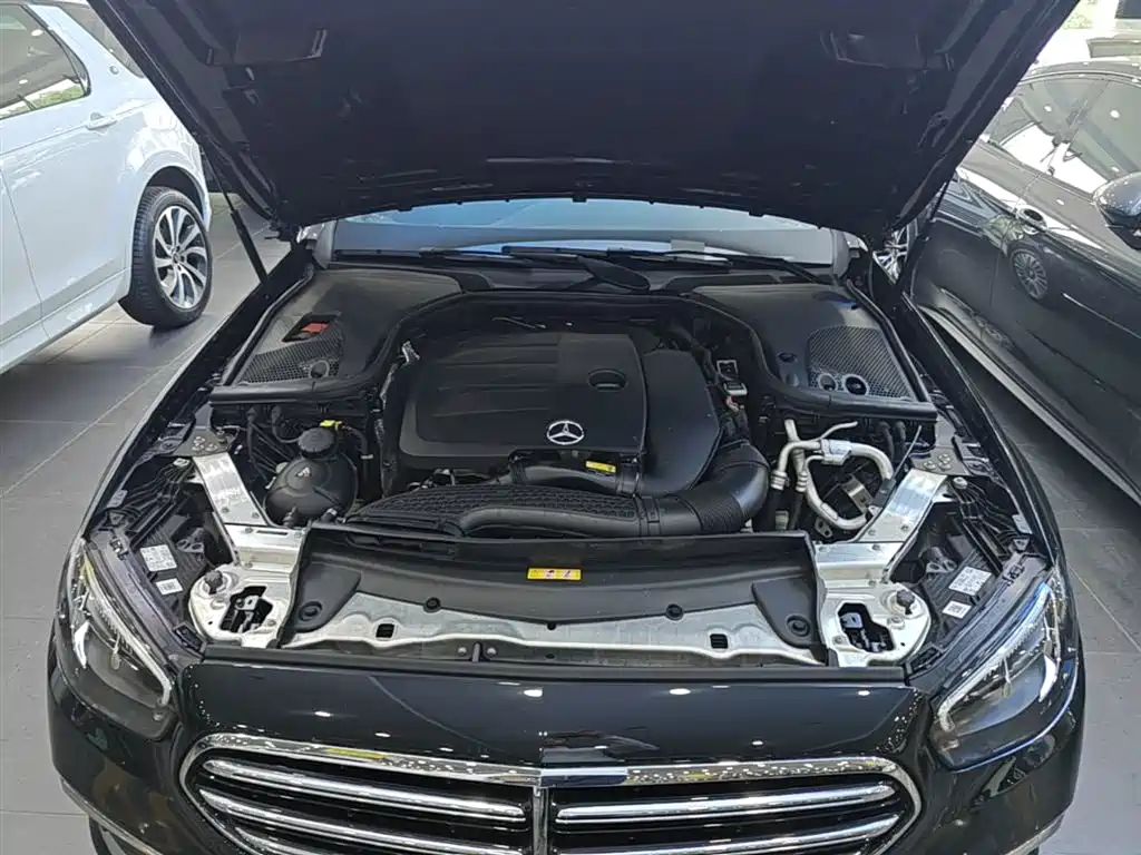 Mercedes-Benz E-Class 2023 Facelift E 260 L фото 20