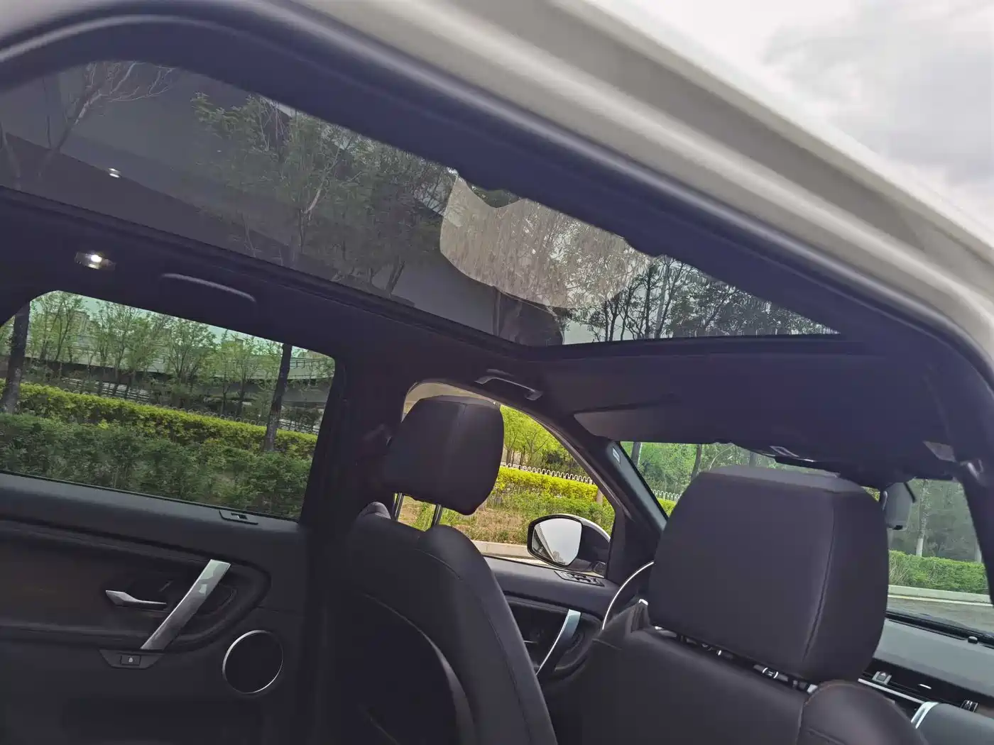 Land Rover Discovery Sport 2021 249PS R-Dynamic S Performance Edition фото 10