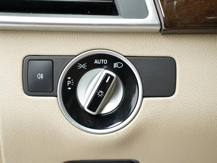Mercedes-Benz M-Class 2014 ML 350 CDI 4MATIC фото 7