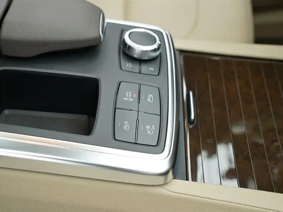 Mercedes-Benz M-Class 2014 ML 350 CDI 4MATIC фото 24