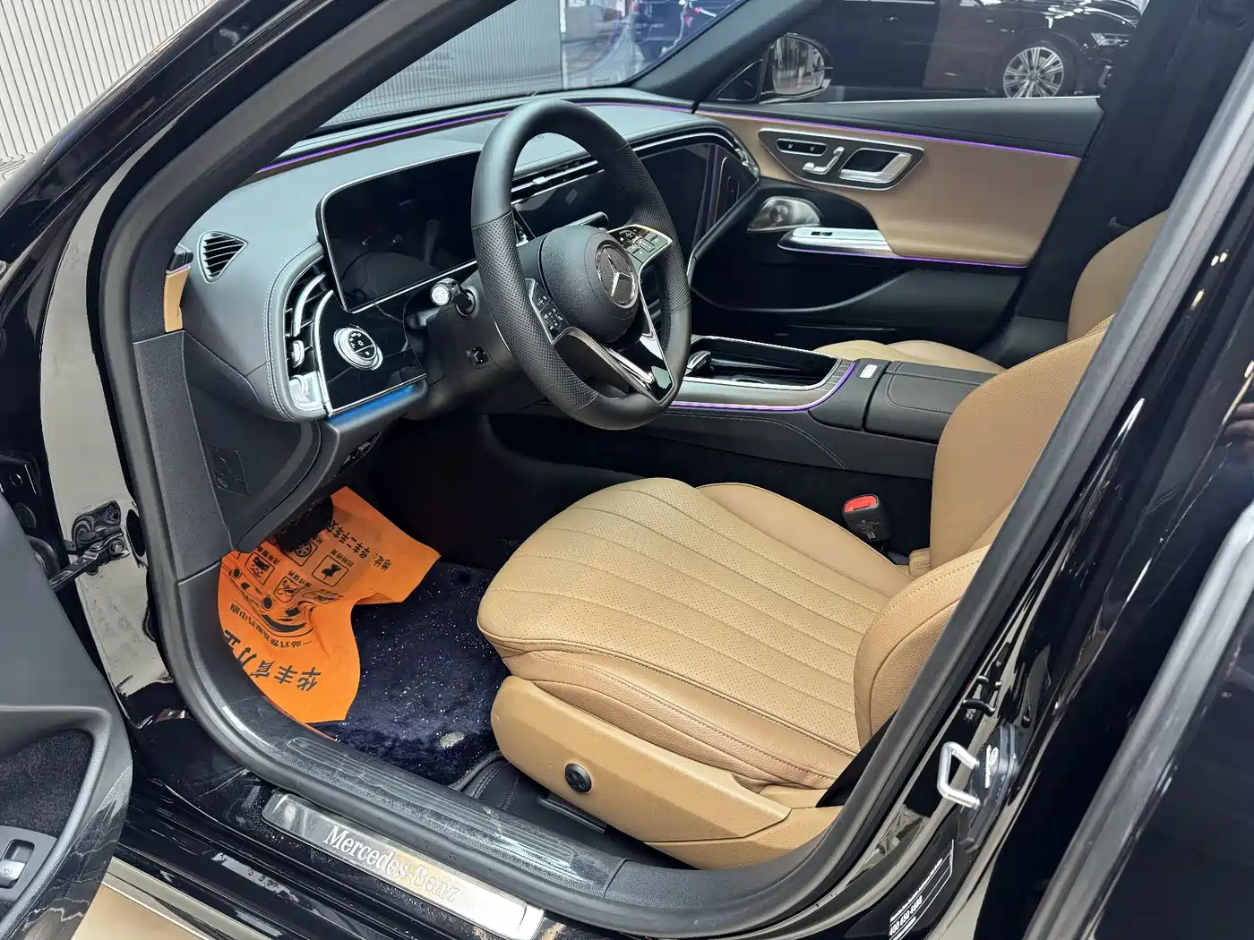 Mercedes-Benz E-Class 2024 Model E 300 L Luxury фото 4
