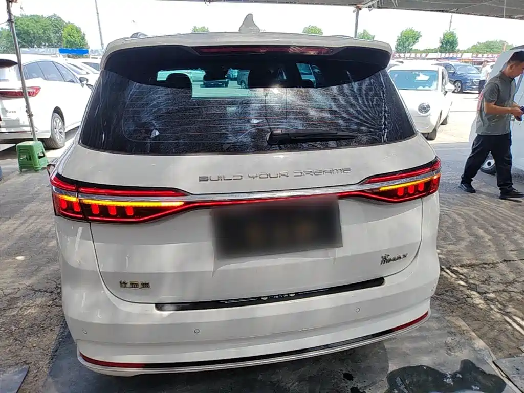 BYD Song MAX 2021 Upgrade 1.5T Automatic Premium Edition 6-Seater фото 6