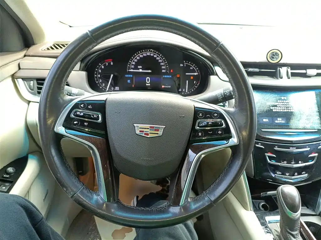 Cadillac XTS 2017 28T Technology фото 7