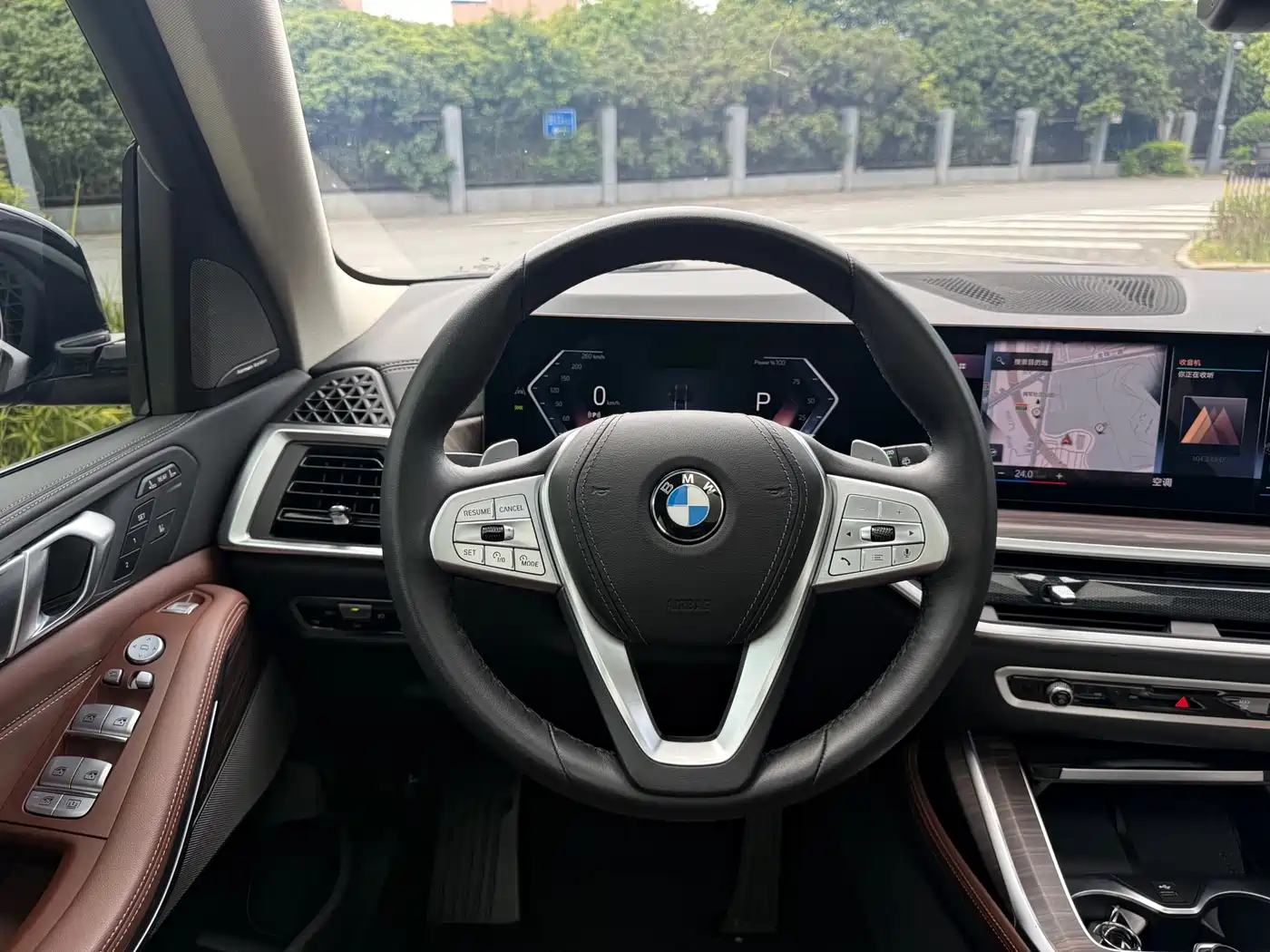 BMW X7 2024 xDrive40i Leading Luxury Package фото 9