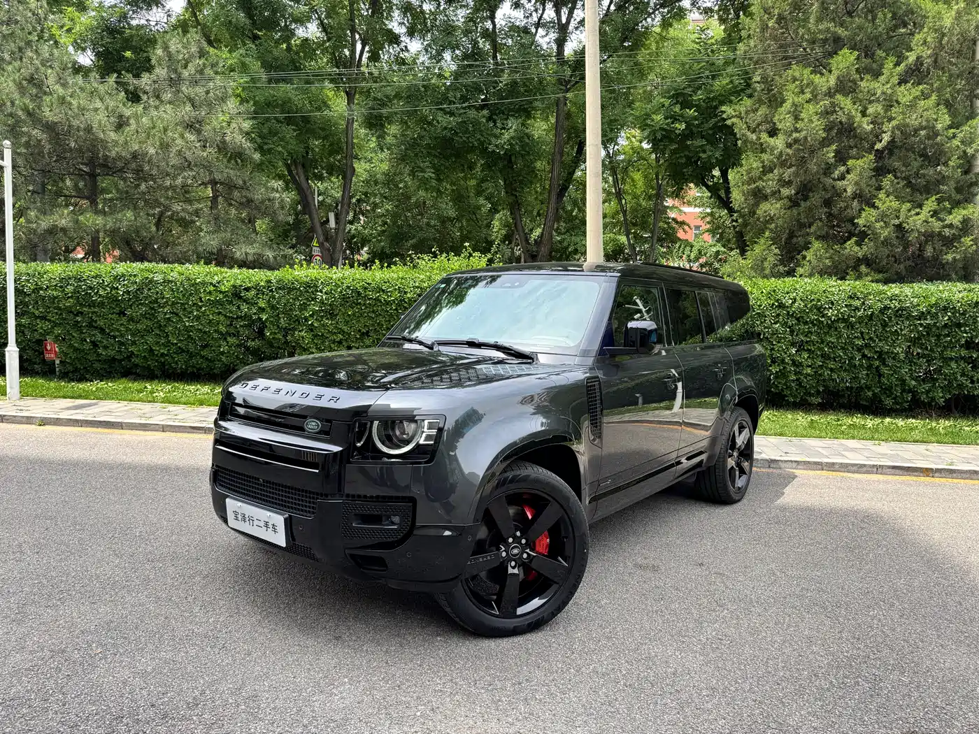 Land Rover Defender 2023 130 3.0T P400 X