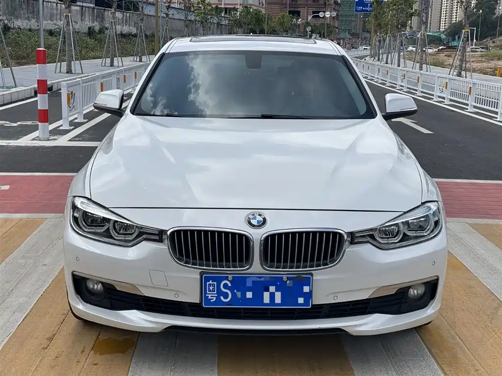 BMW 3 Series 2018 320Li Fashion Style фото 11