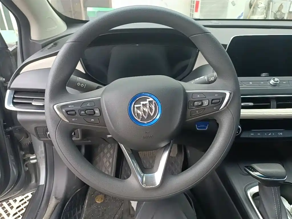 BUICK SLIGHTLY BLUE 6
