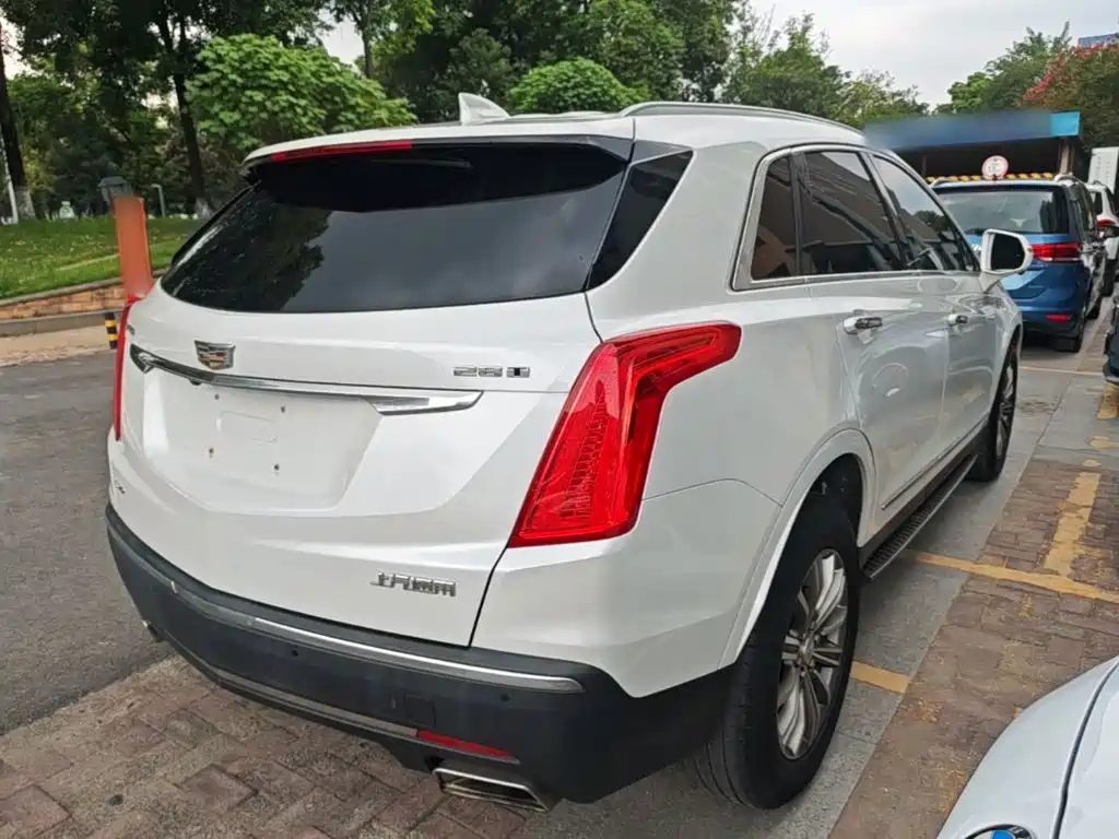 Cadillac XT5 2017 2017 Anniversary Edition 28T 4WD Luxury