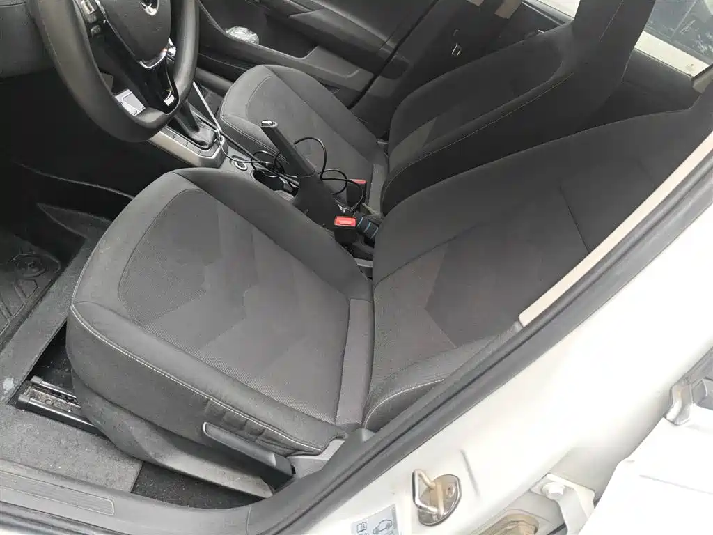 Volkswagen Polo 2023 Facelift Plus 1.5L Auto Joyful Living Edition фото 15