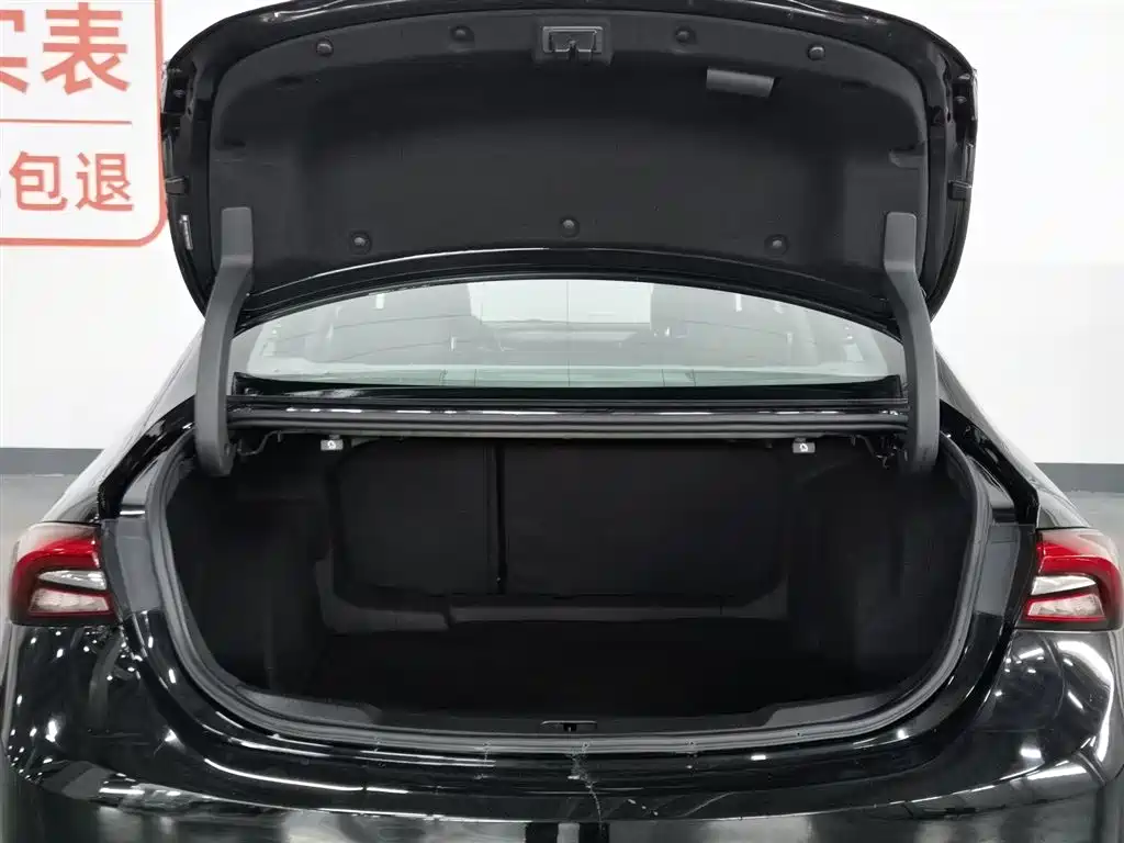 Buick LaCrosse 2022 652T Luxury фото 16