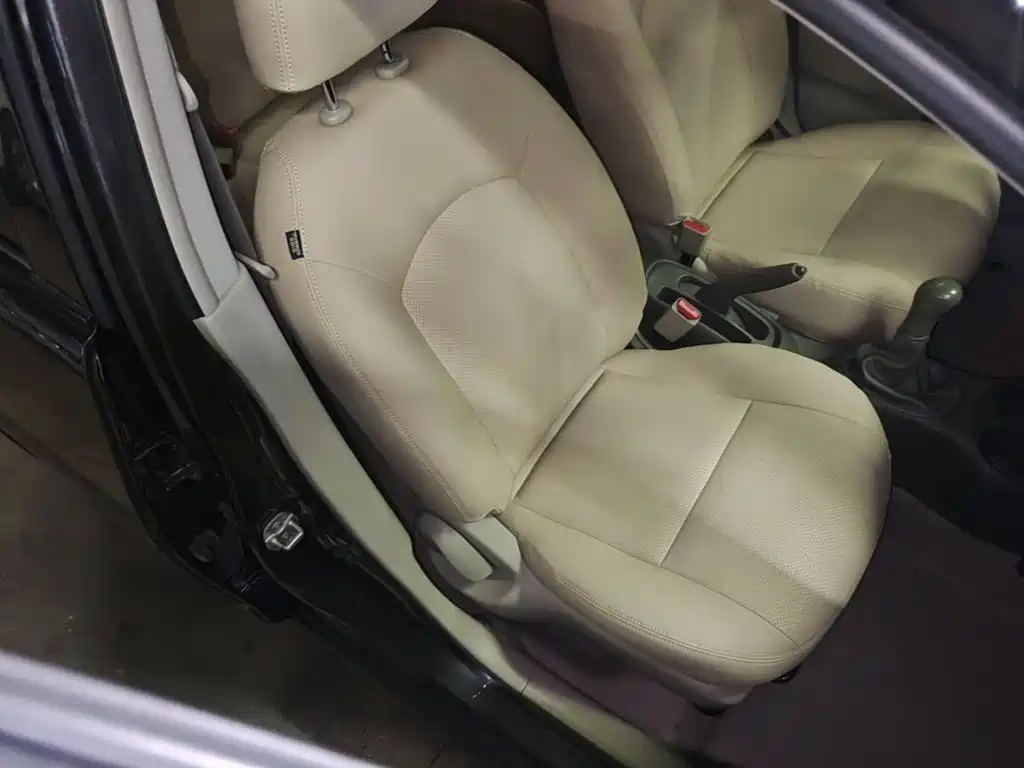 Nissan Sunny 2016 2015 1.5XE Manual Comfort